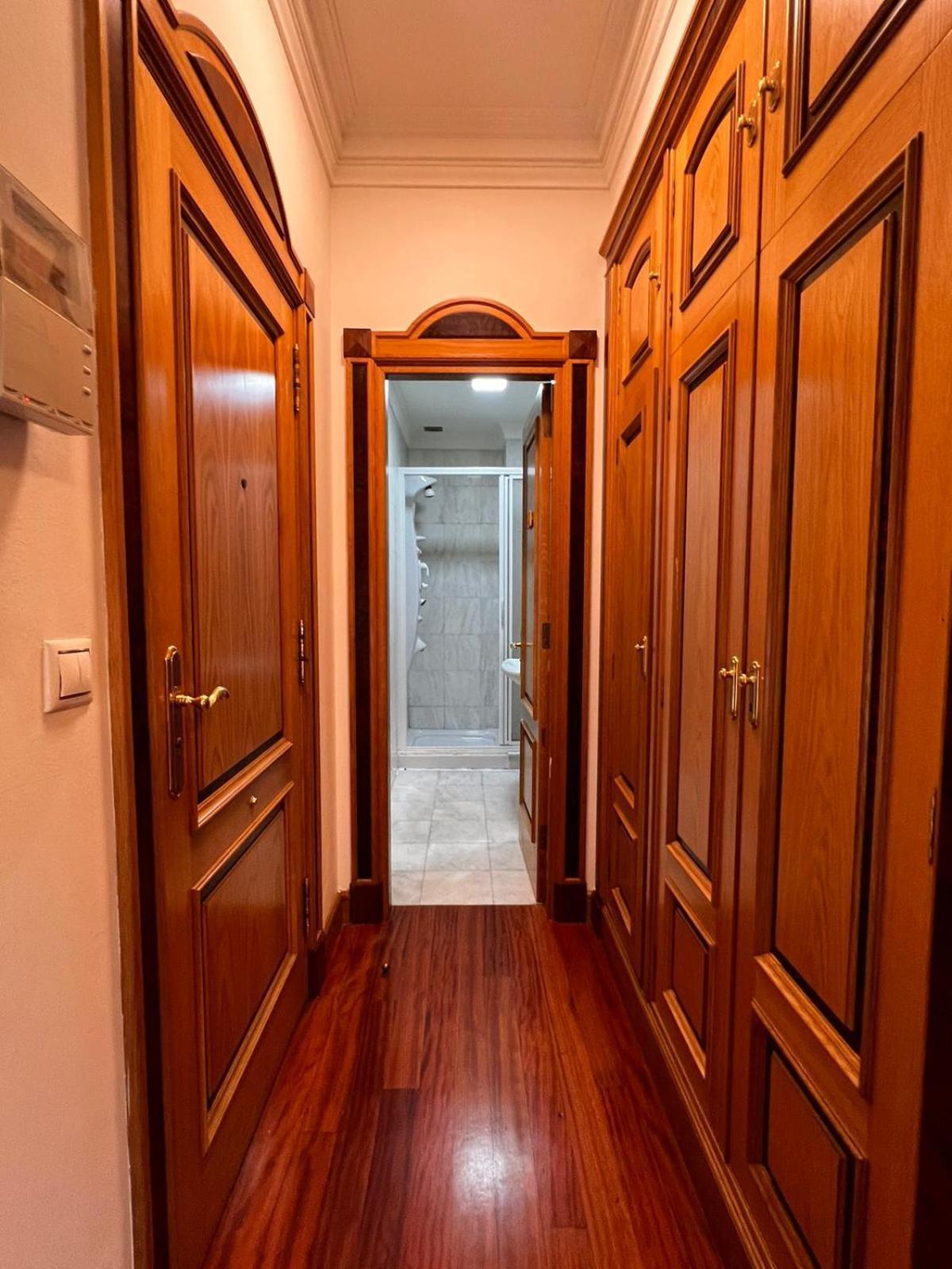 Central Suites Isabel II Виго Экстерьер фото