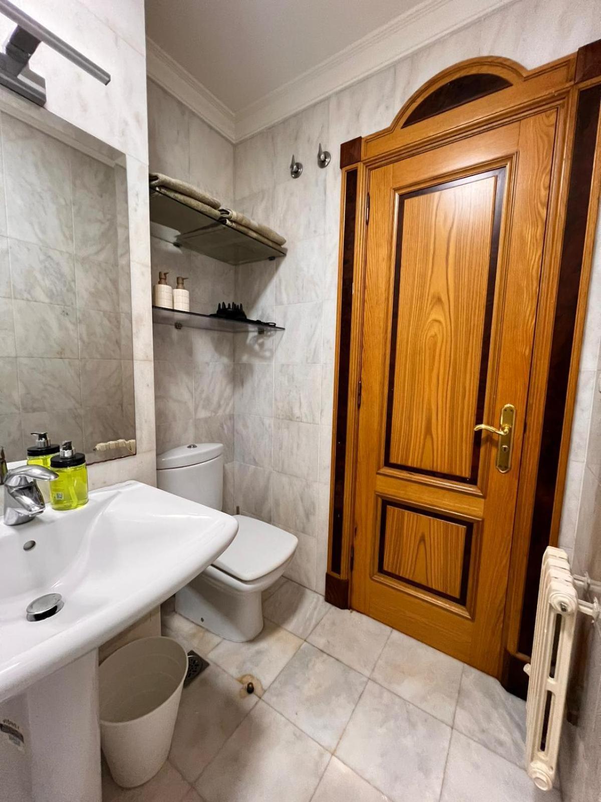 Central Suites Isabel II Виго Экстерьер фото